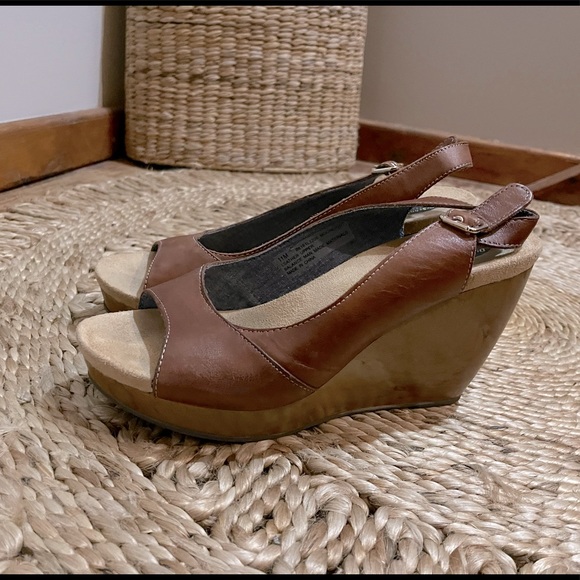 Dr Scholls Wedge Heels - AU Size 11 - Picture 2 of 5